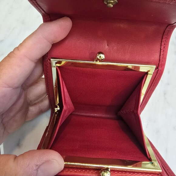 Vintage Coach Leather Compact NWT wallet with Kiss Lock Coin - Picture 7 of 9